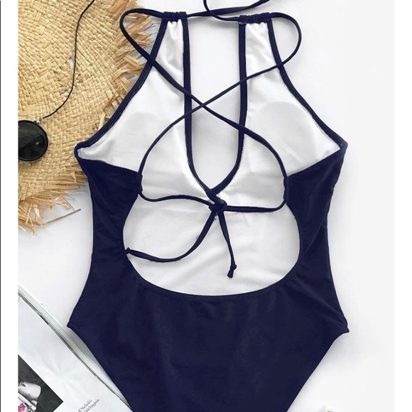 Broken Ocean One-piece multi-way Swimsuit - Picture 5 of 7